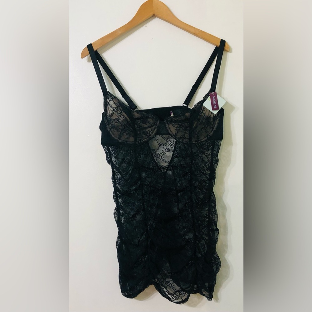 Adore me women’s lingerie lace top front V-neck back open black. Size 1X